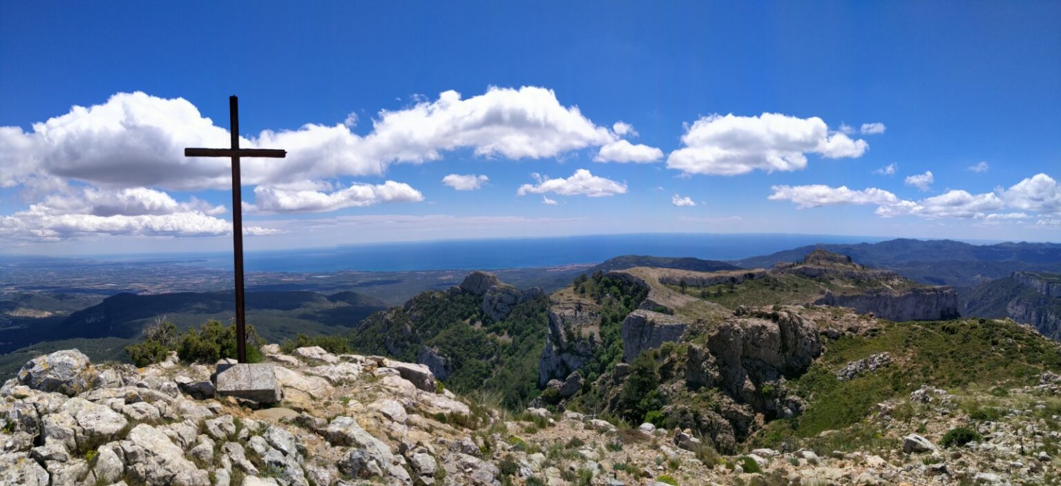 Mola De Coll De Jou I Serra De Llaberia Club Excursionista Uecanoia